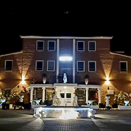 Hotel Bouzid - Латцен Экстерьер фото